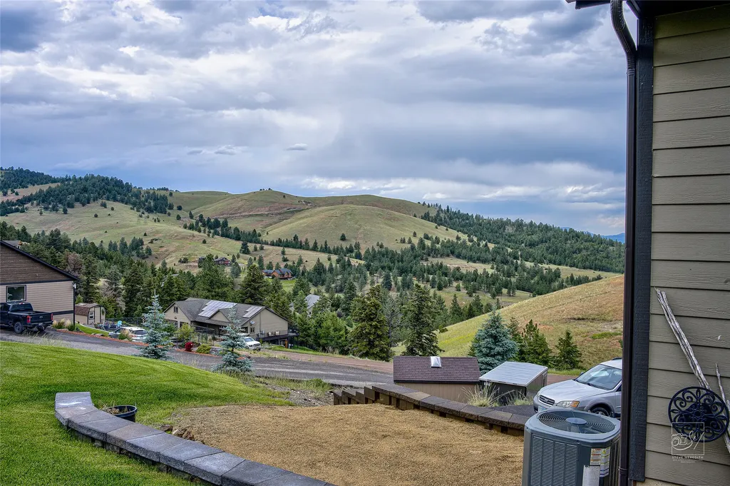 14 Ridgeview Drive Clancy MT 59634
