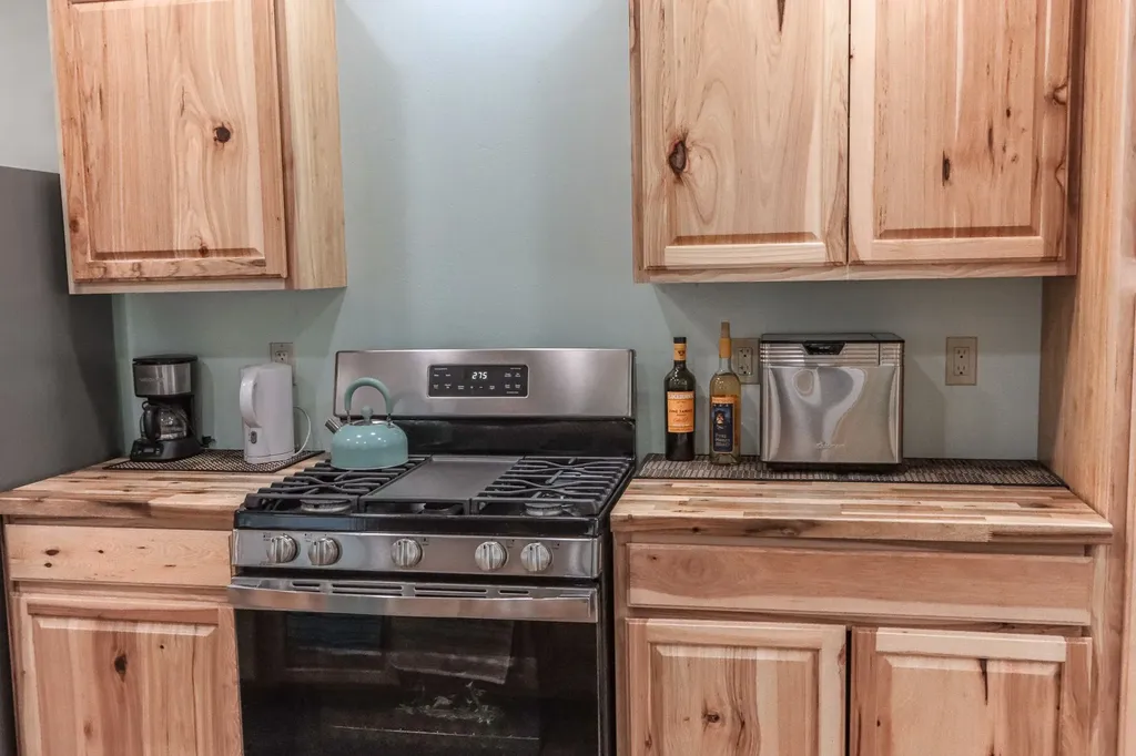 7490 Pinkham Creek Road Rexford MT 59930