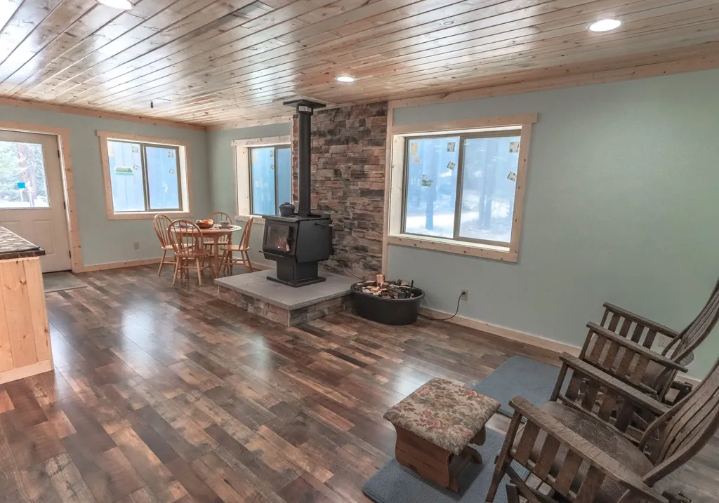 7490 Pinkham Creek Road Rexford MT 59930