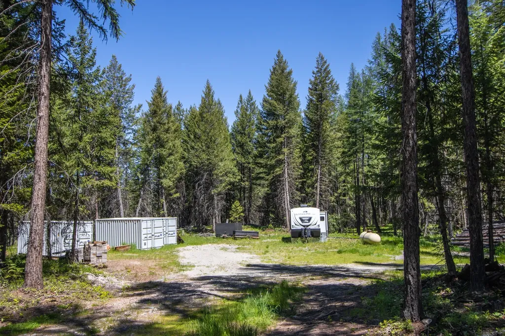 7490 Pinkham Creek Road Rexford MT 59930