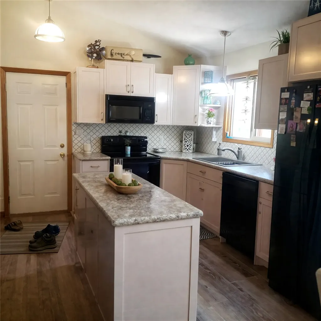 71 Roza Road Libby MT 59923