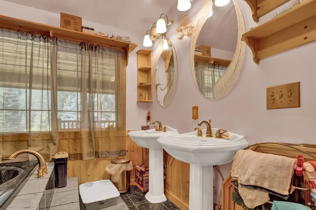 300 Old Bull River Road Noxon MT 59853