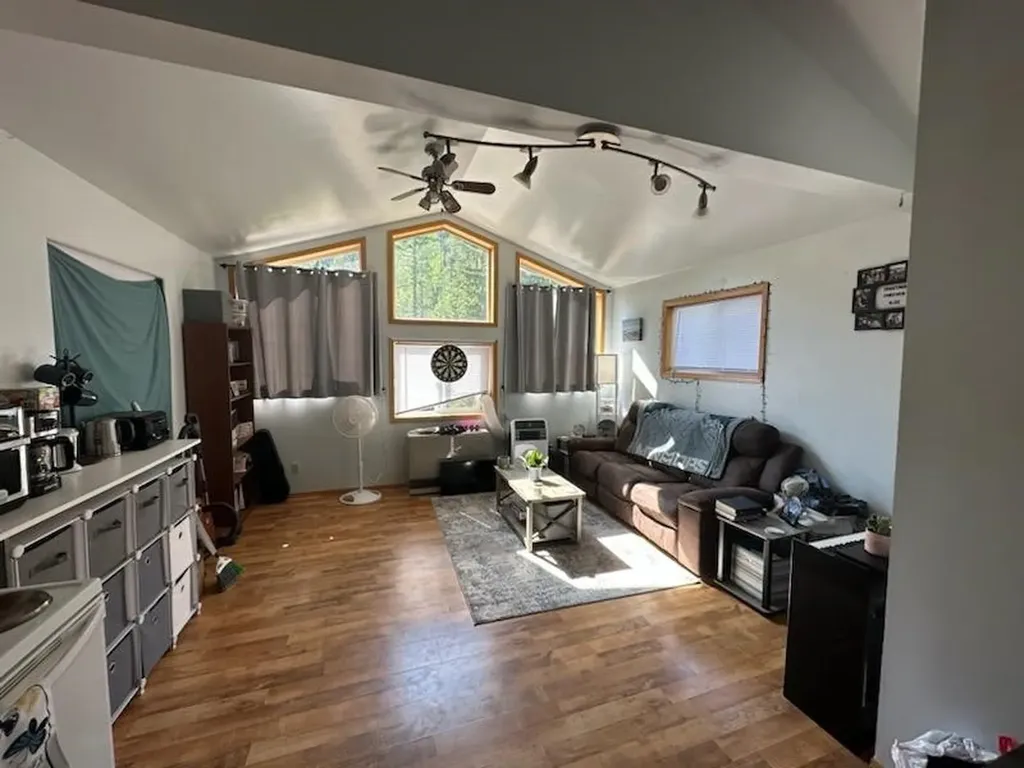 300 Old Bull River Road Noxon MT 59853