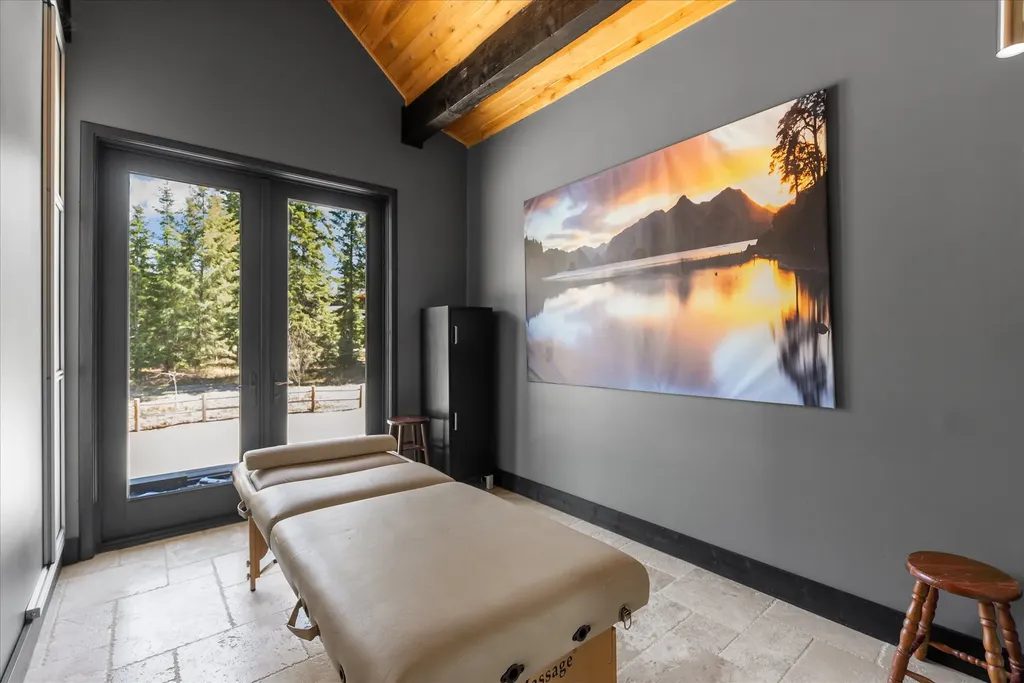 15 Copper Ridge Road Trout Creek MT 59874
