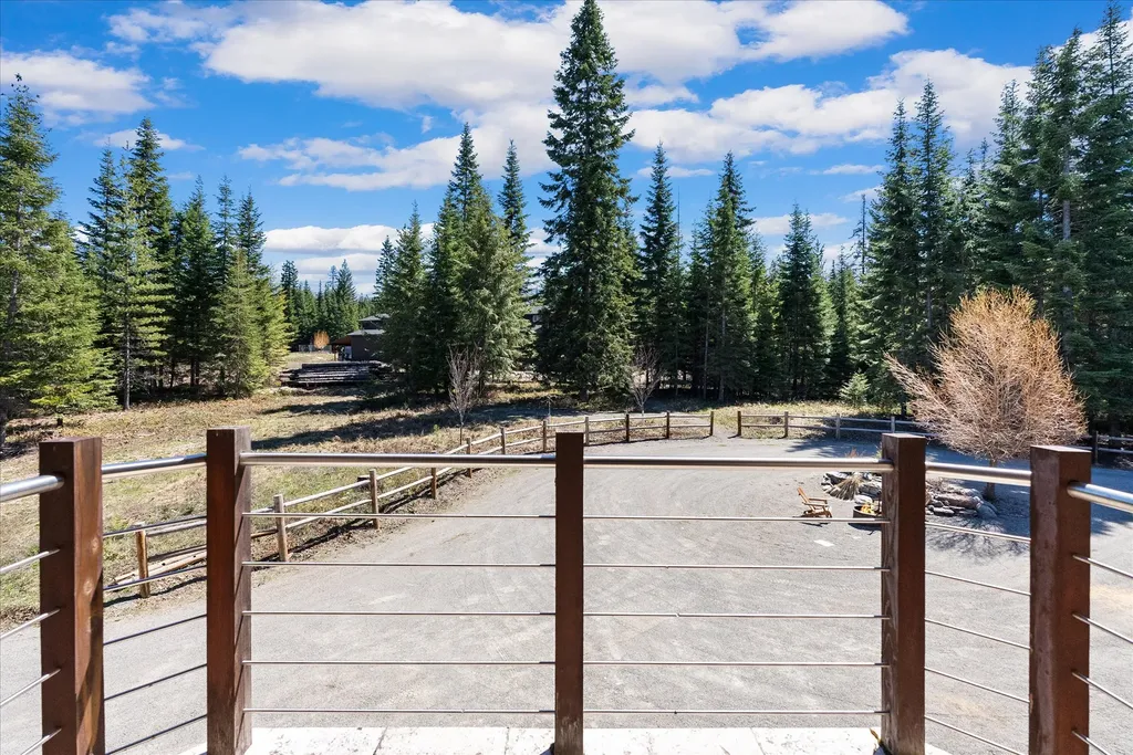 15 Copper Ridge Road Trout Creek MT 59874