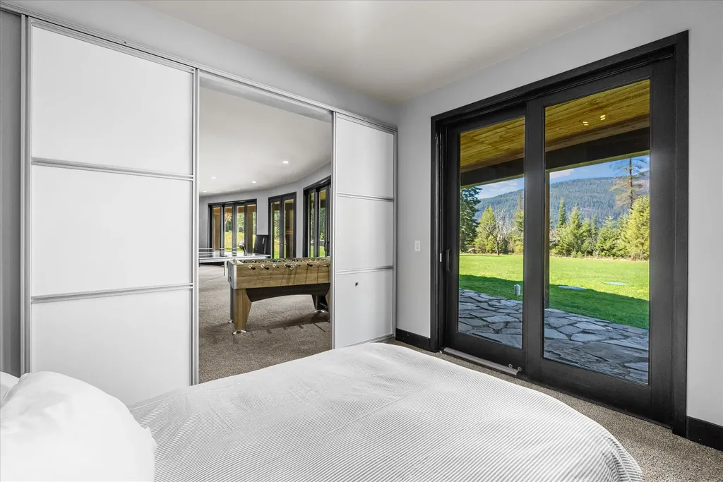 15 Copper Ridge Road Trout Creek MT 59874