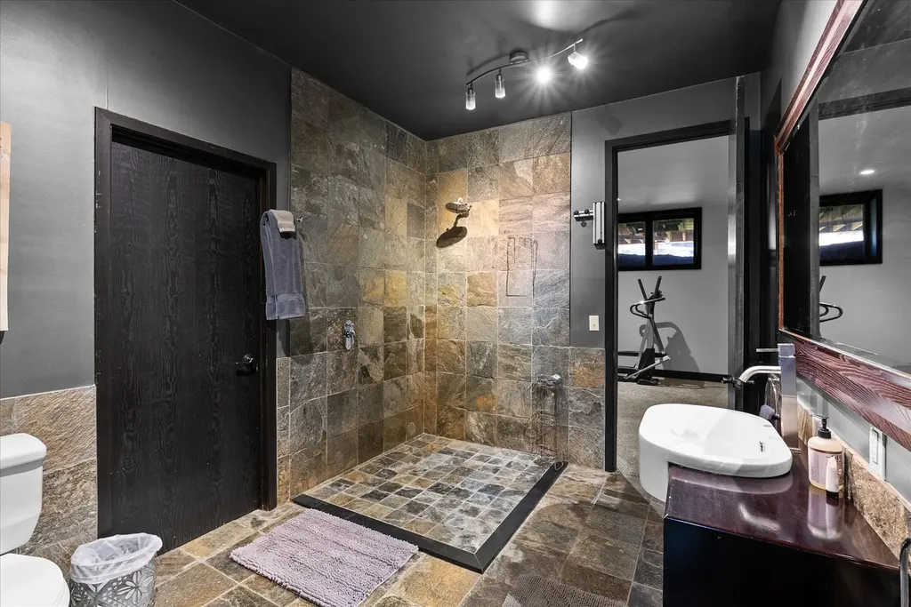 15 Copper Ridge Road Trout Creek MT 59874