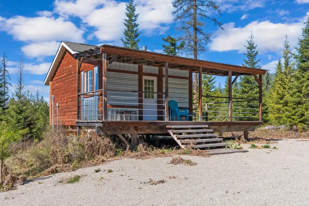 15 Copper Ridge Road Trout Creek MT 59874