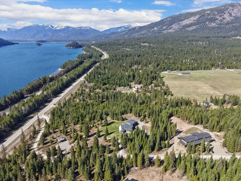 15 Copper Ridge Road Trout Creek MT 59874