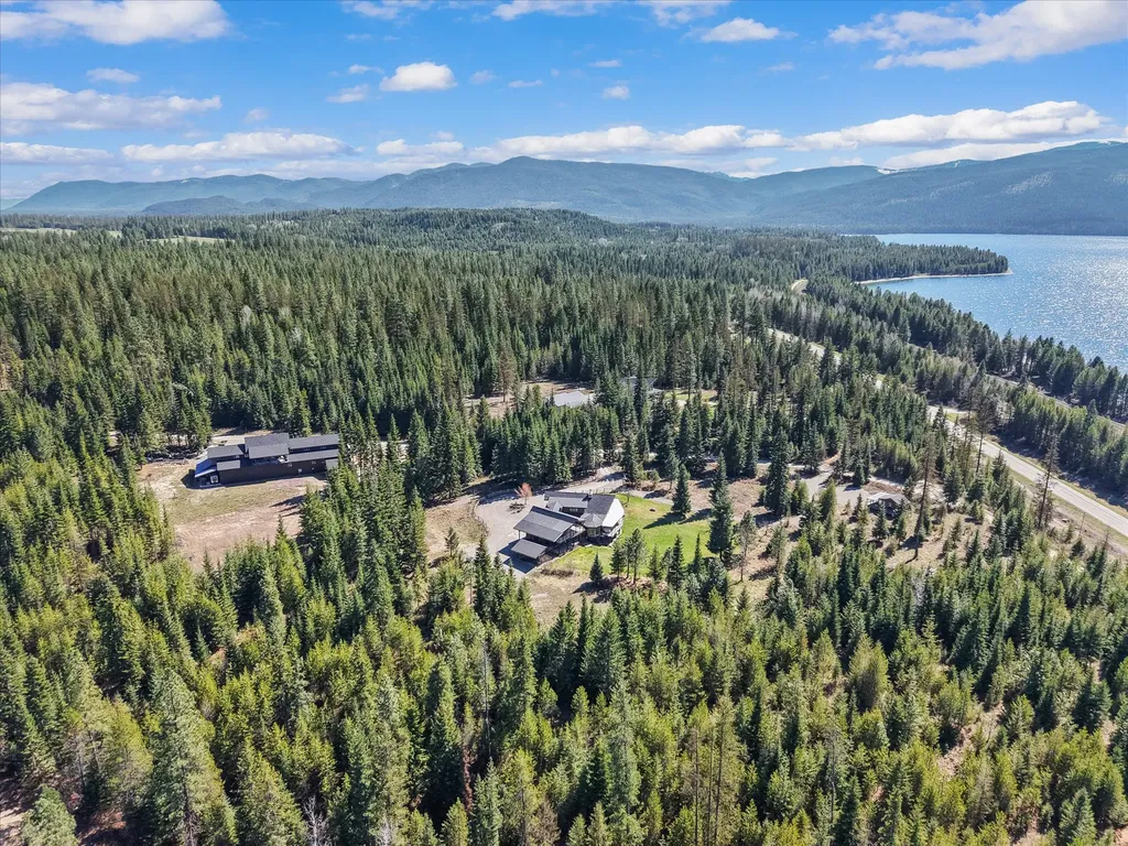 15 Copper Ridge Road Trout Creek MT 59874