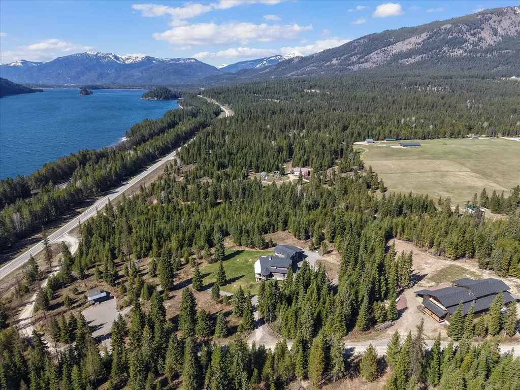 15 Copper Ridge Road Trout Creek MT 59874