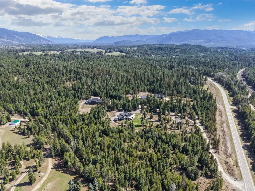 15 Copper Ridge Road Trout Creek MT 59874