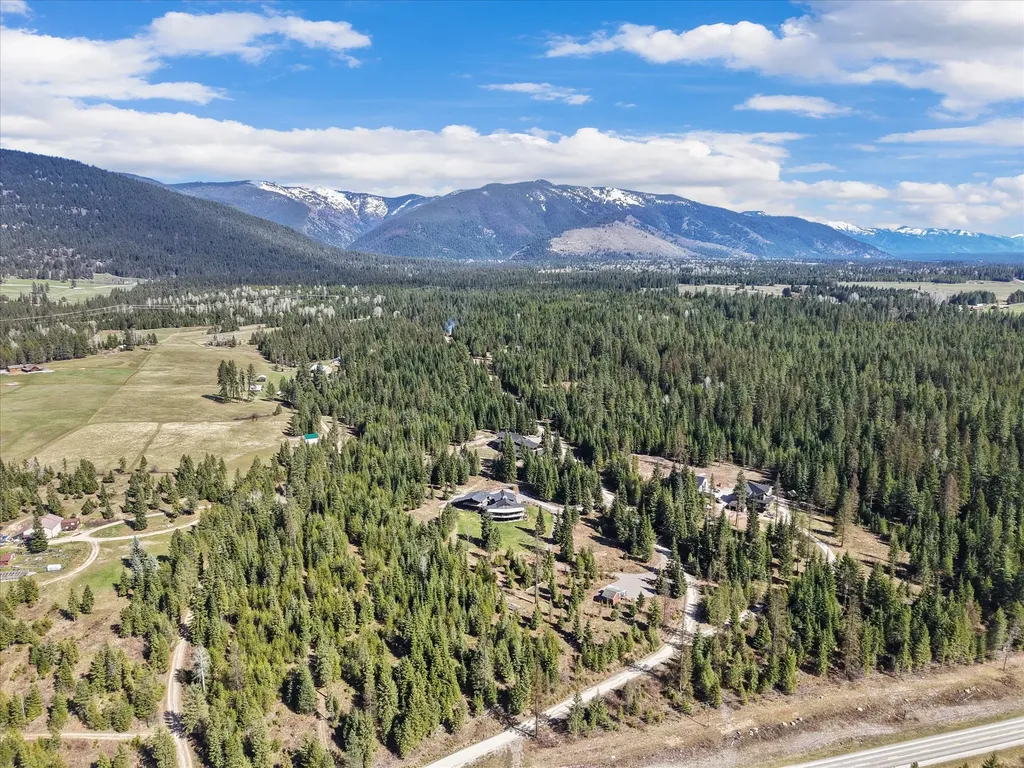 15 Copper Ridge Road Trout Creek MT 59874