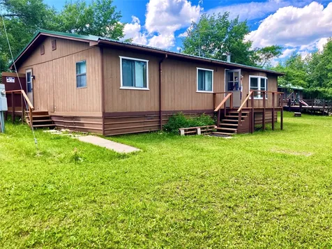 28 W Shore Road Babb MT 59411