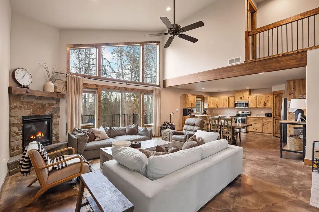 532 & 534 E Evergreen Drive Kalispell MT 59901