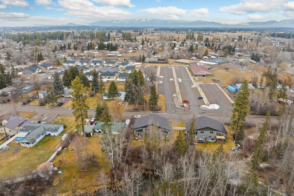 532 & 534 E Evergreen Drive Kalispell MT 59901