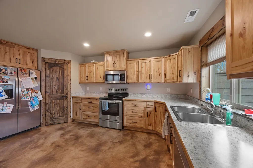 532 & 534 E Evergreen Drive Kalispell MT 59901