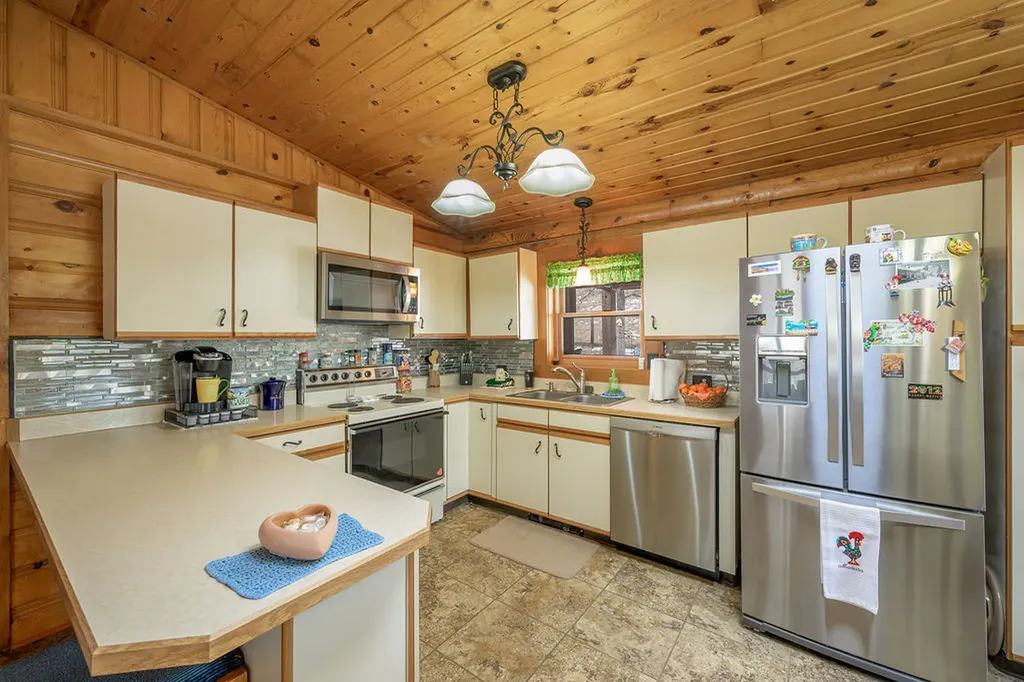 1102 Whispering Pines Drive Billings MT 59101