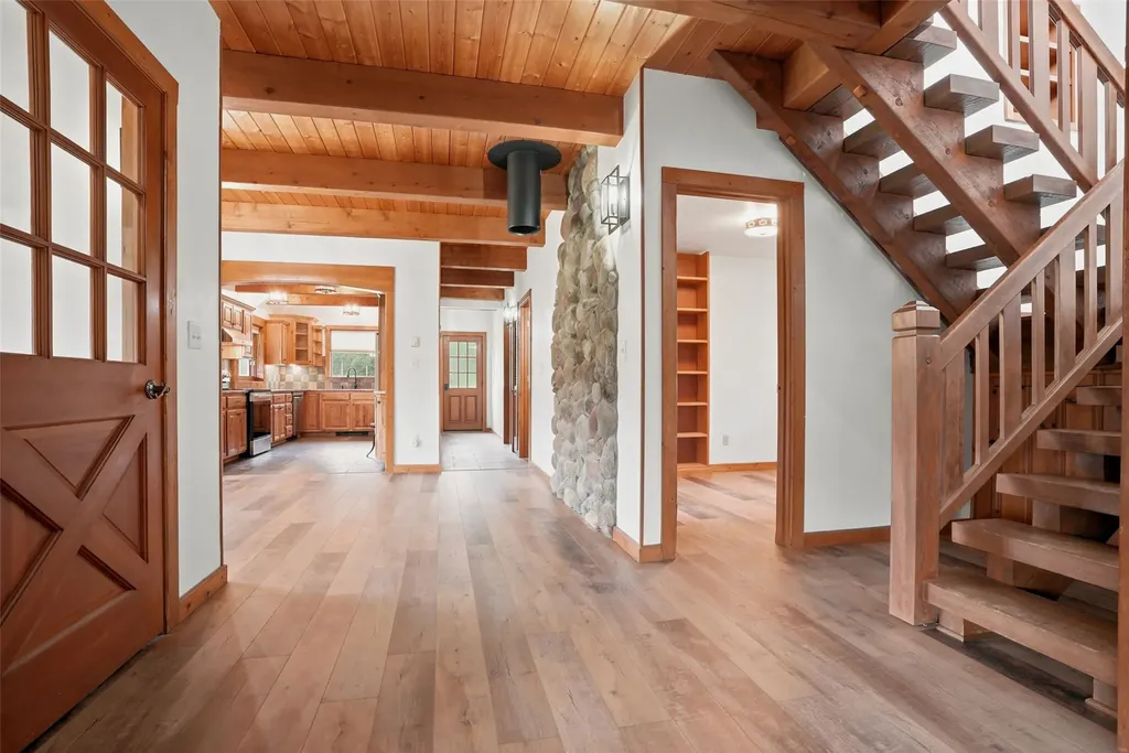 1862 Mountain Meadow Lane Victor MT 59875
