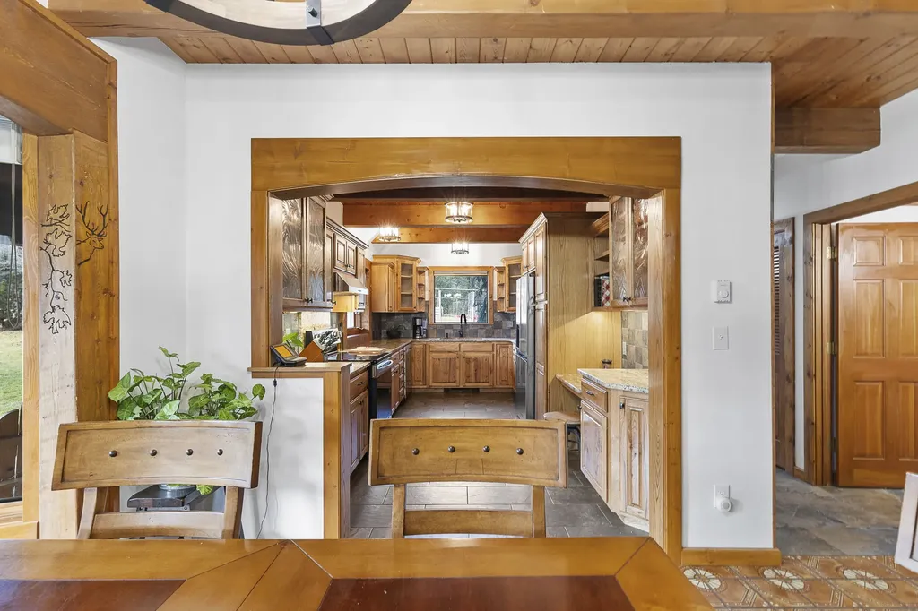 1862 Mountain Meadow Lane Victor MT 59875