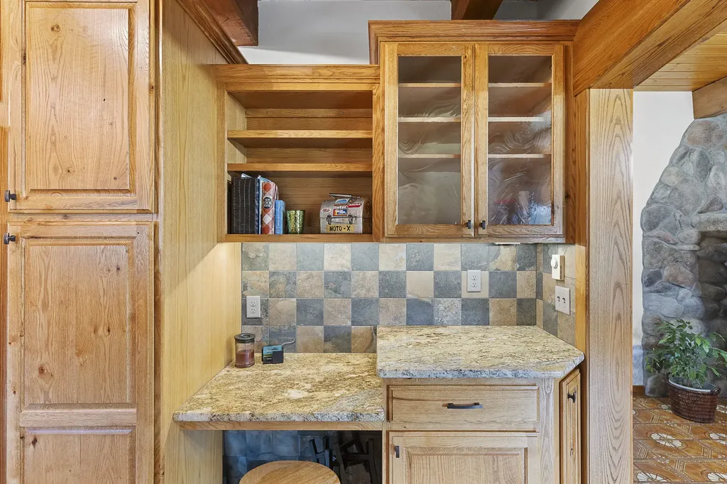 1862 Mountain Meadow Lane Victor MT 59875