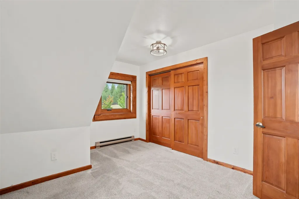 1862 Mountain Meadow Lane Victor MT 59875