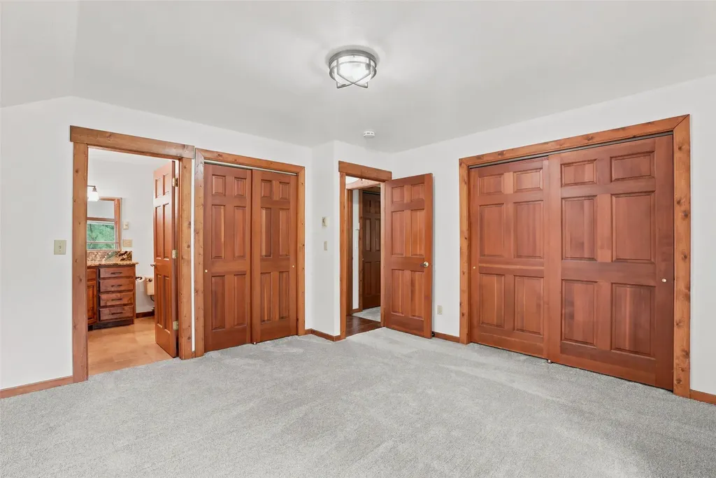 1862 Mountain Meadow Lane Victor MT 59875