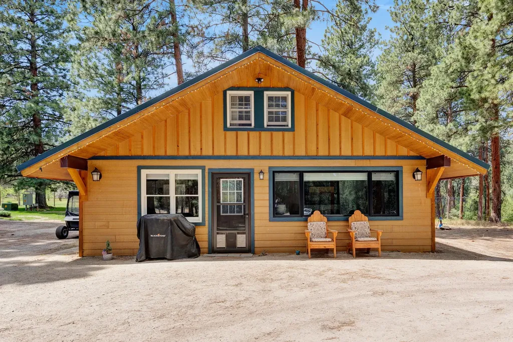 1862 Mountain Meadow Lane Victor MT 59875