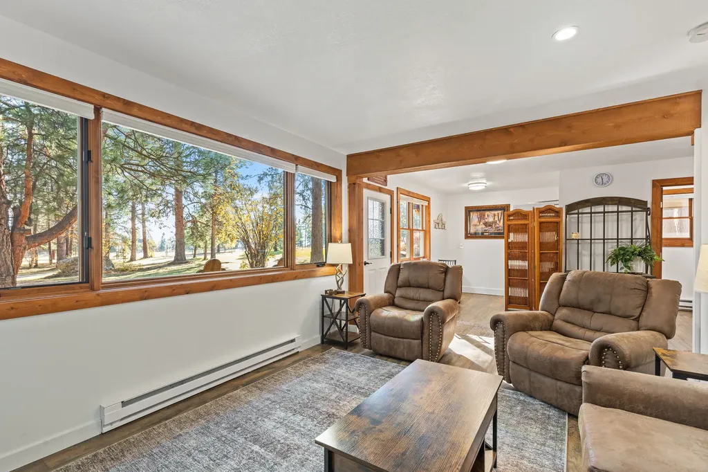 1862 Mountain Meadow Lane Victor MT 59875