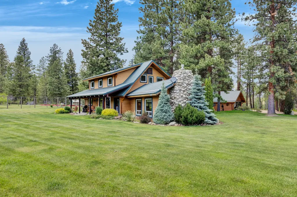 1862 Mountain Meadow Lane Victor MT 59875