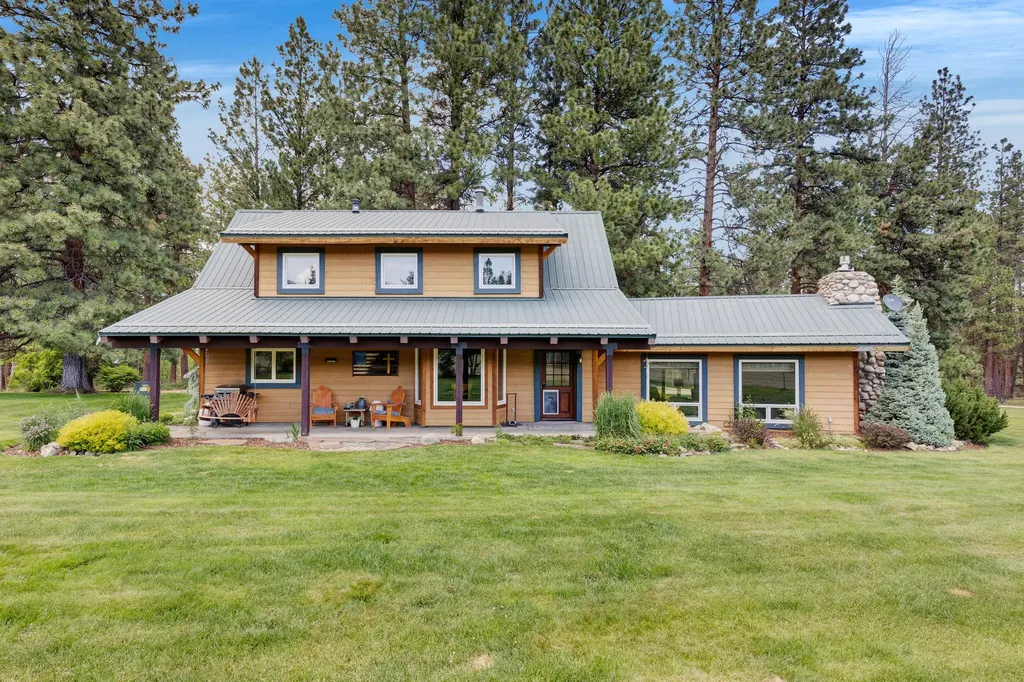 1862 Mountain Meadow Lane Victor MT 59875
