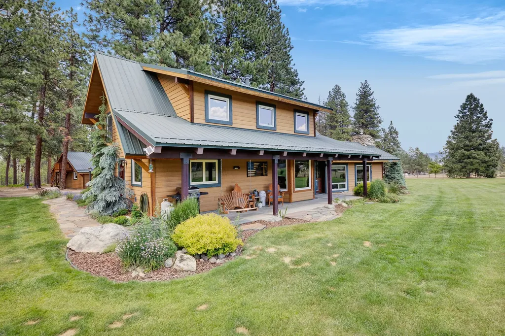 1862 Mountain Meadow Lane Victor MT 59875