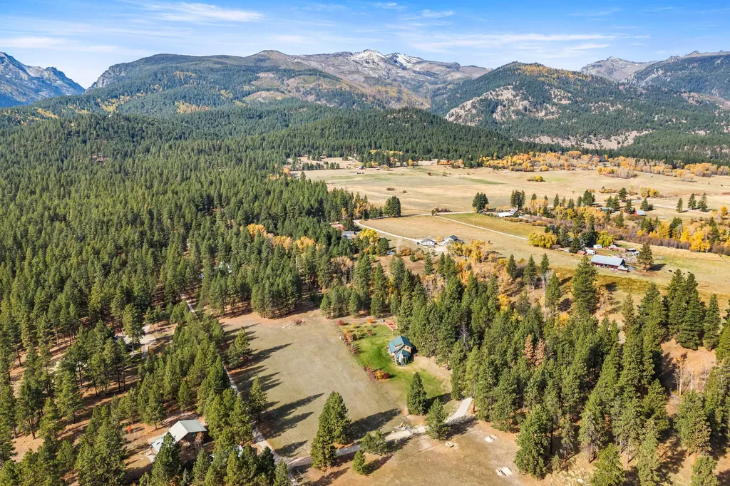 1862 Mountain Meadow Lane Victor MT 59875