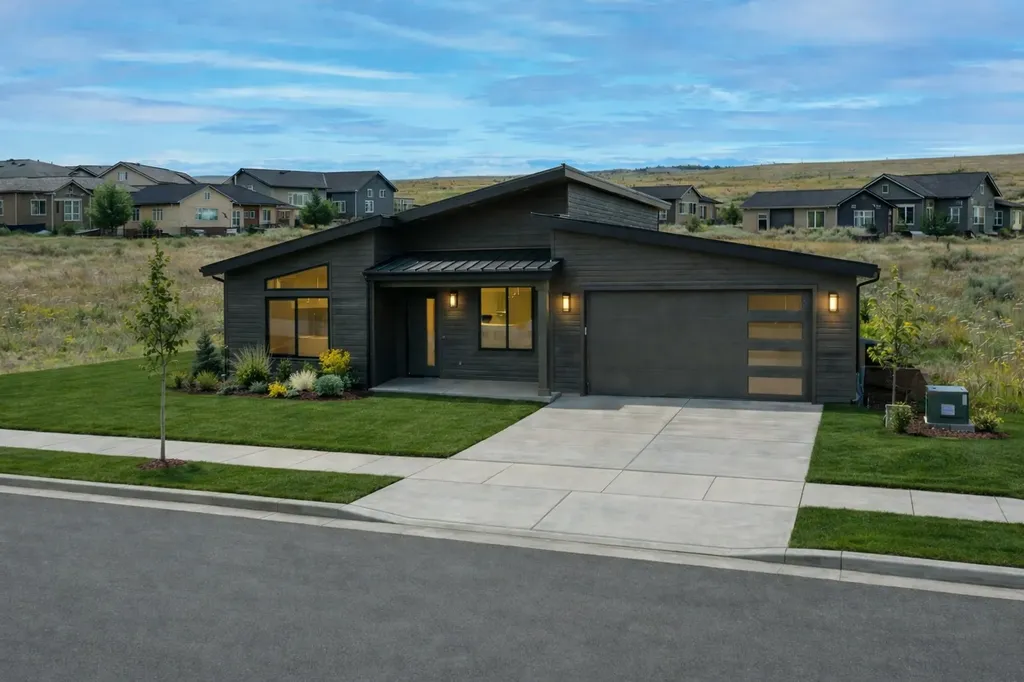 2742 Lone Chief Loop Helena MT 59601