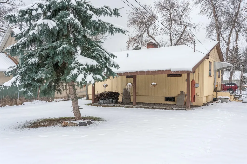 403 Kalispell Avenue Whitefish MT 59937