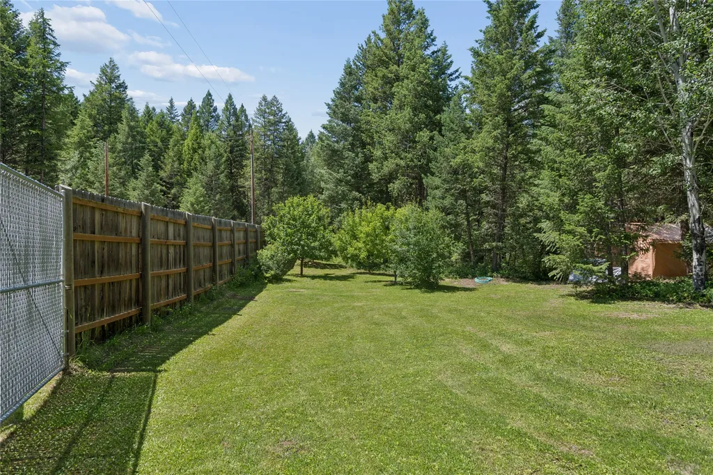 912 Homestead Drive Rexford MT 59930