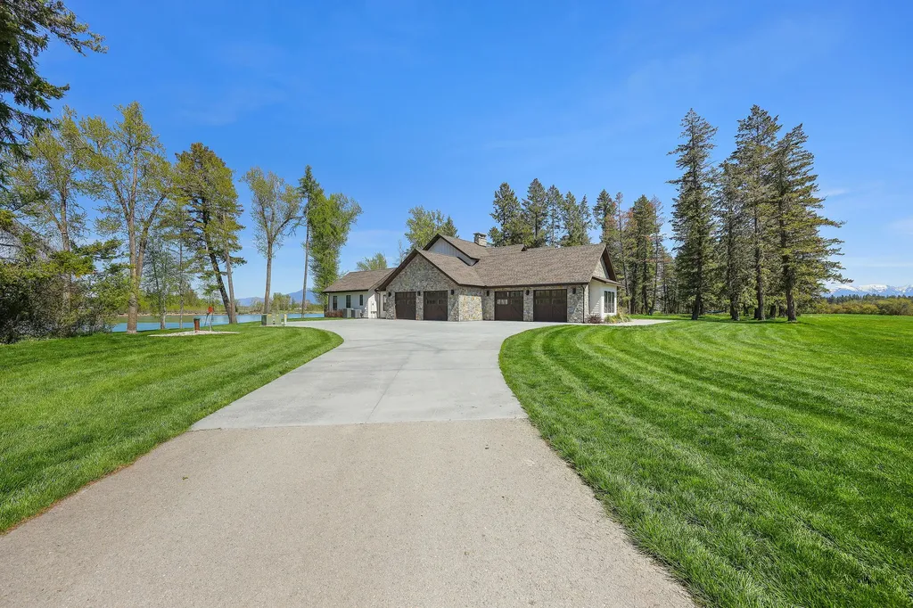 1275 Lower Valley Road Kalispell MT 59901