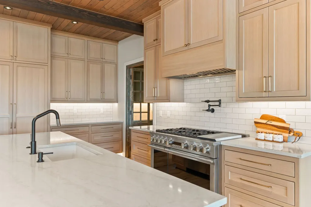 1275 Lower Valley Road Kalispell MT 59901