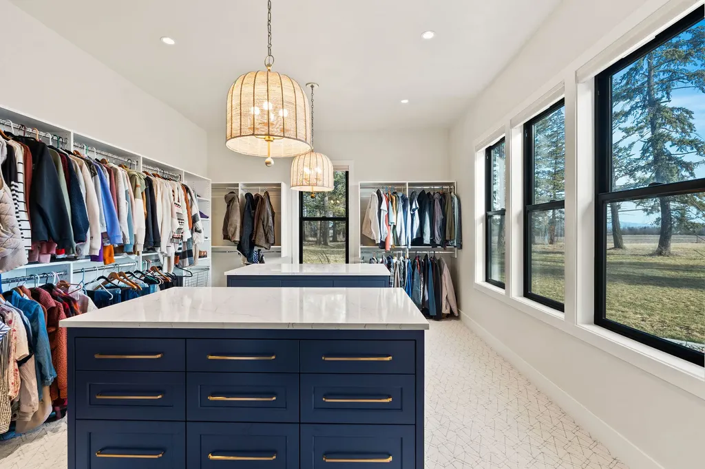 1275 Lower Valley Road Kalispell MT 59901