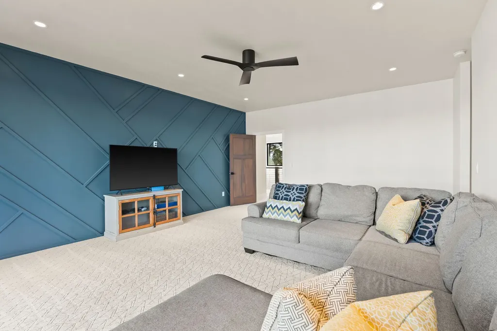 1275 Lower Valley Road Kalispell MT 59901