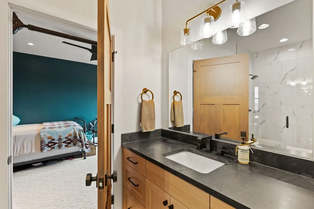1275 Lower Valley Road Kalispell MT 59901