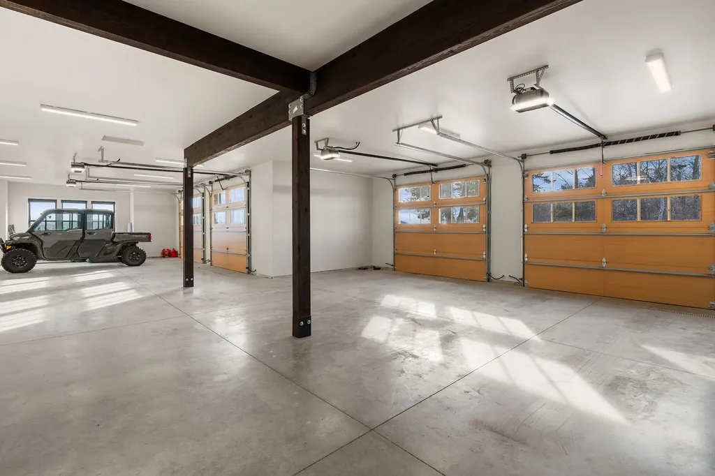 1275 Lower Valley Road Kalispell MT 59901