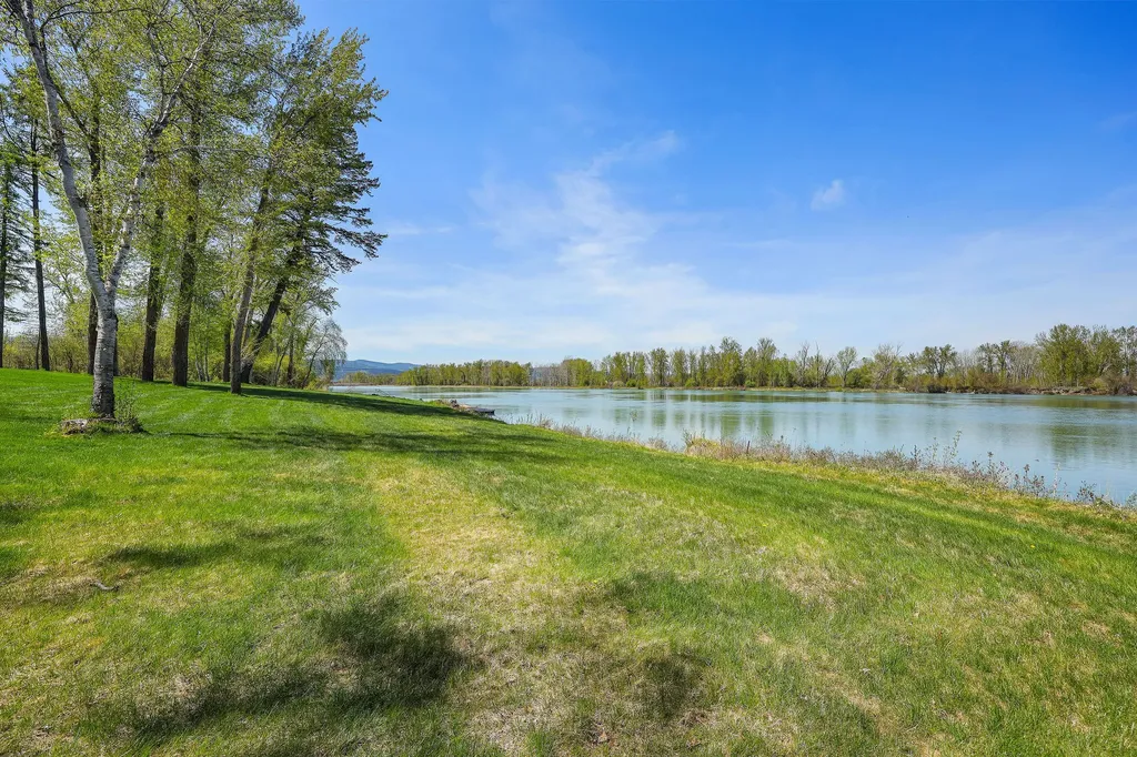 1275 Lower Valley Road Kalispell MT 59901