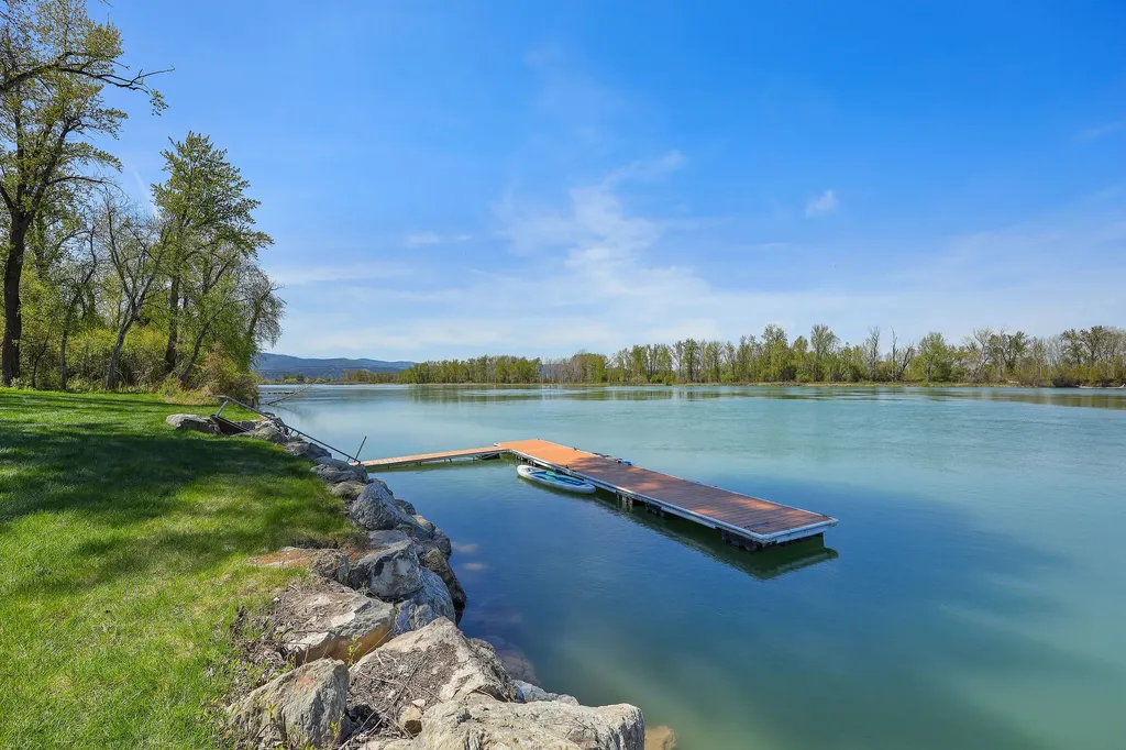1275 Lower Valley Road Kalispell MT 59901