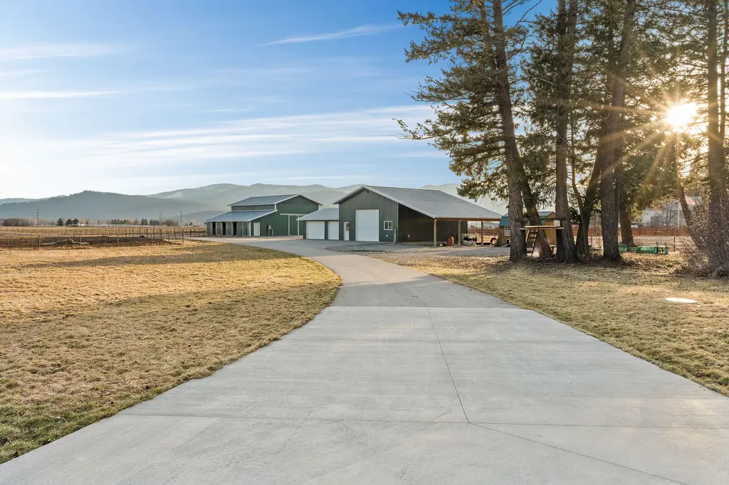1275 Lower Valley Road Kalispell MT 59901