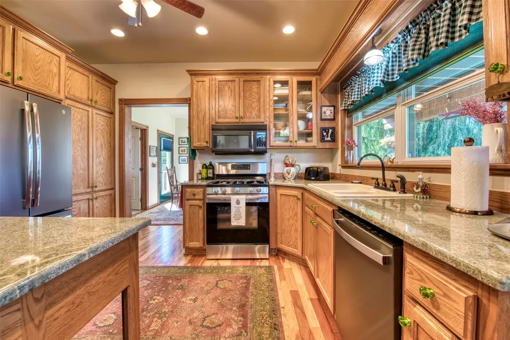 1534 Brittany Way Corvallis MT 59828