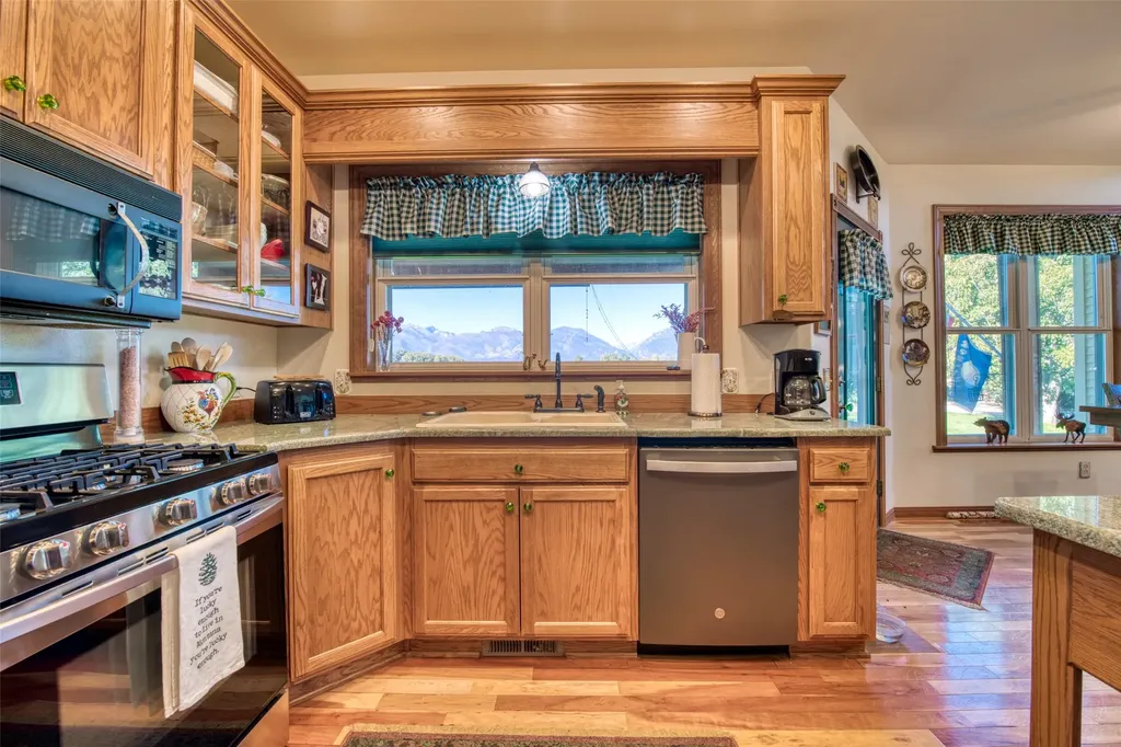 1534 Brittany Way Corvallis MT 59828