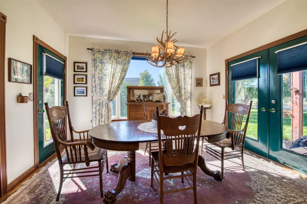 1534 Brittany Way Corvallis MT 59828