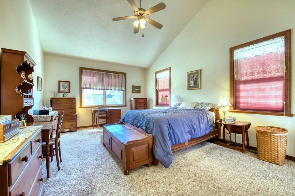 1534 Brittany Way Corvallis MT 59828