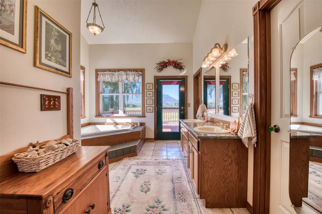 1534 Brittany Way Corvallis MT 59828
